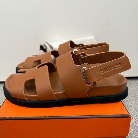 Authentic Hermes takara chypre gold Sandals 36 - Picture 5 of 13